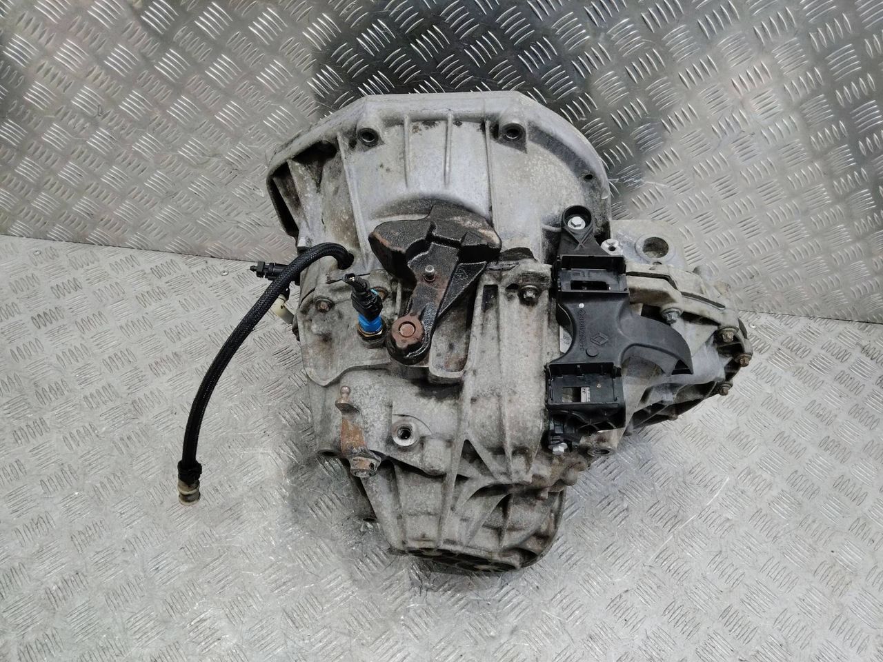 КПП механическая (МКПП) Renault Master 3 поколение 2012, 2.3 л., M9T 870, дизель, МКПП, PF6054