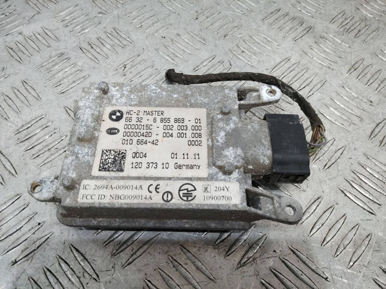 датчик мертвых (слепых) зон BMW 7 серия F01/F02 2011, 6855869