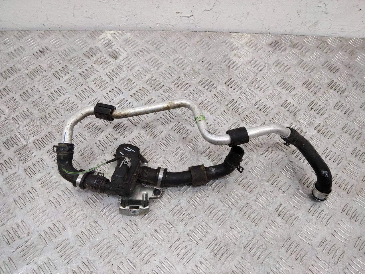 кран отопителя (печки) Porsche Panamera 970 2011, 3.0 л., дизель, 97057222500