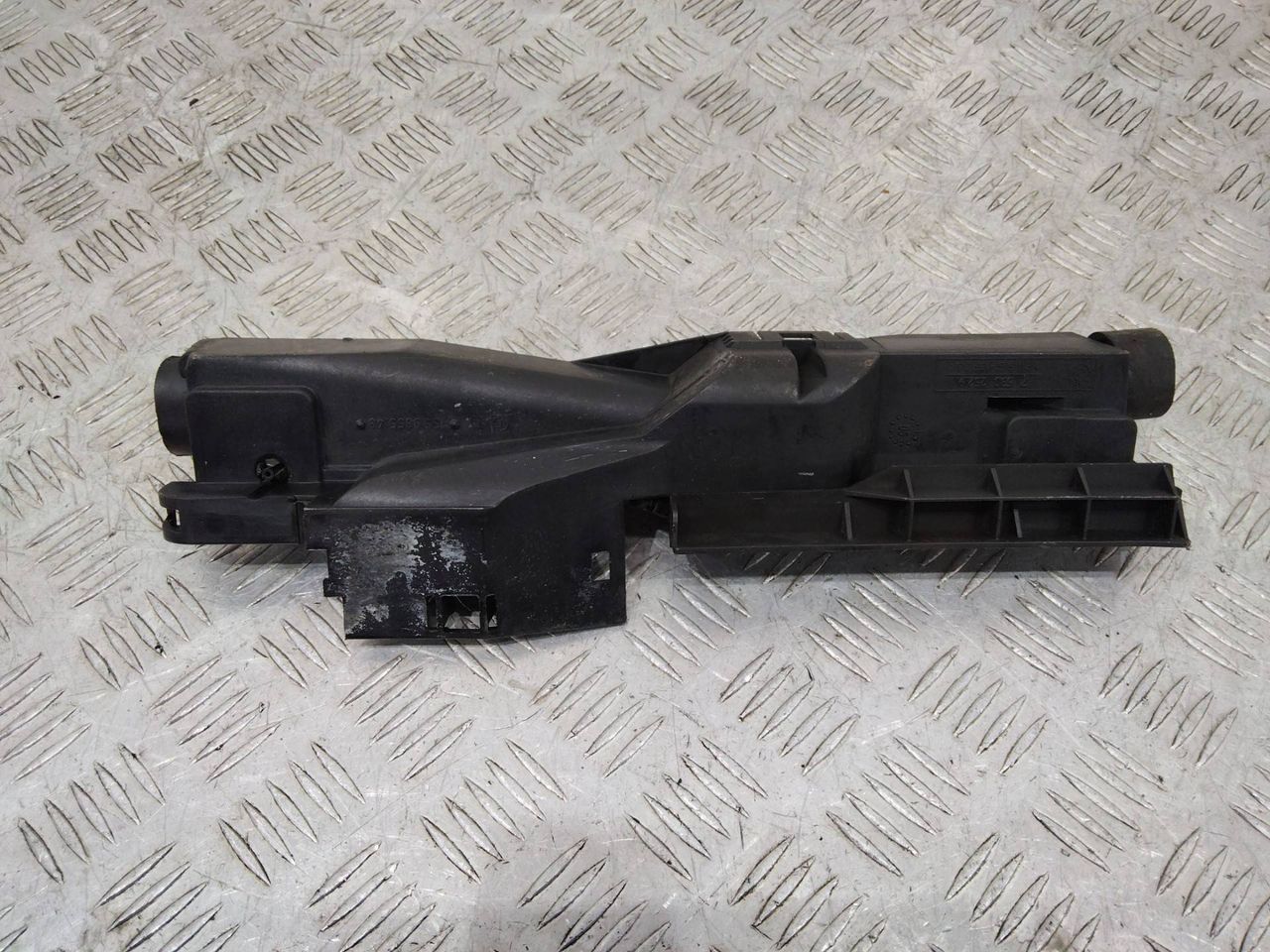 кронштейн радиатора BMW X3 E83 2006, 7530252