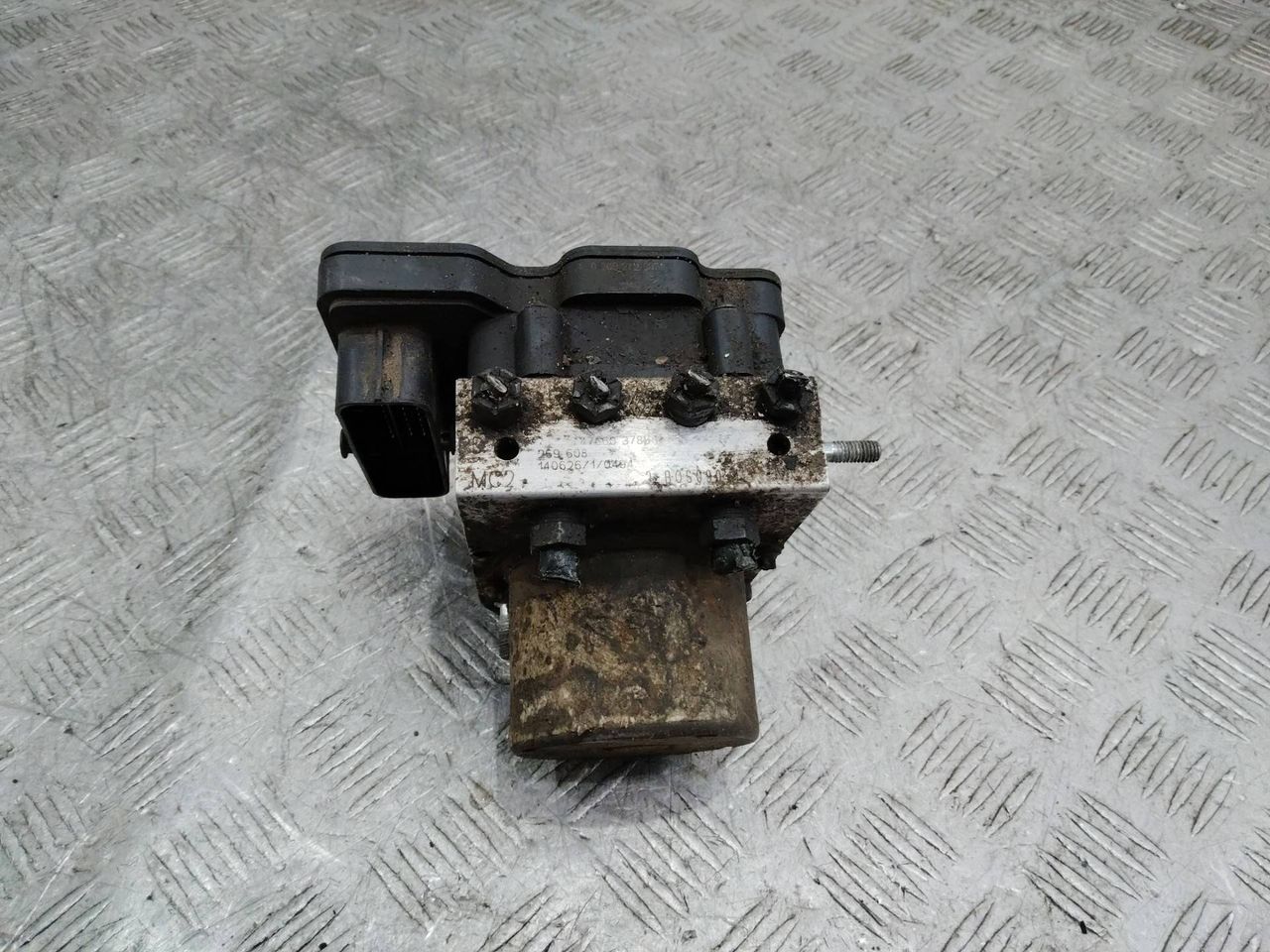 блок ABS Renault Master 3 поколение 2014, 476603785R