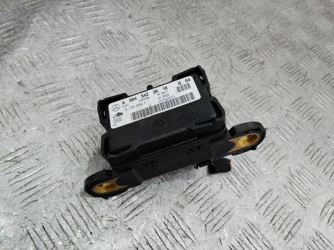 датчик ускорения Mercedes-Benz M-Класс W164 2007, A0045423918