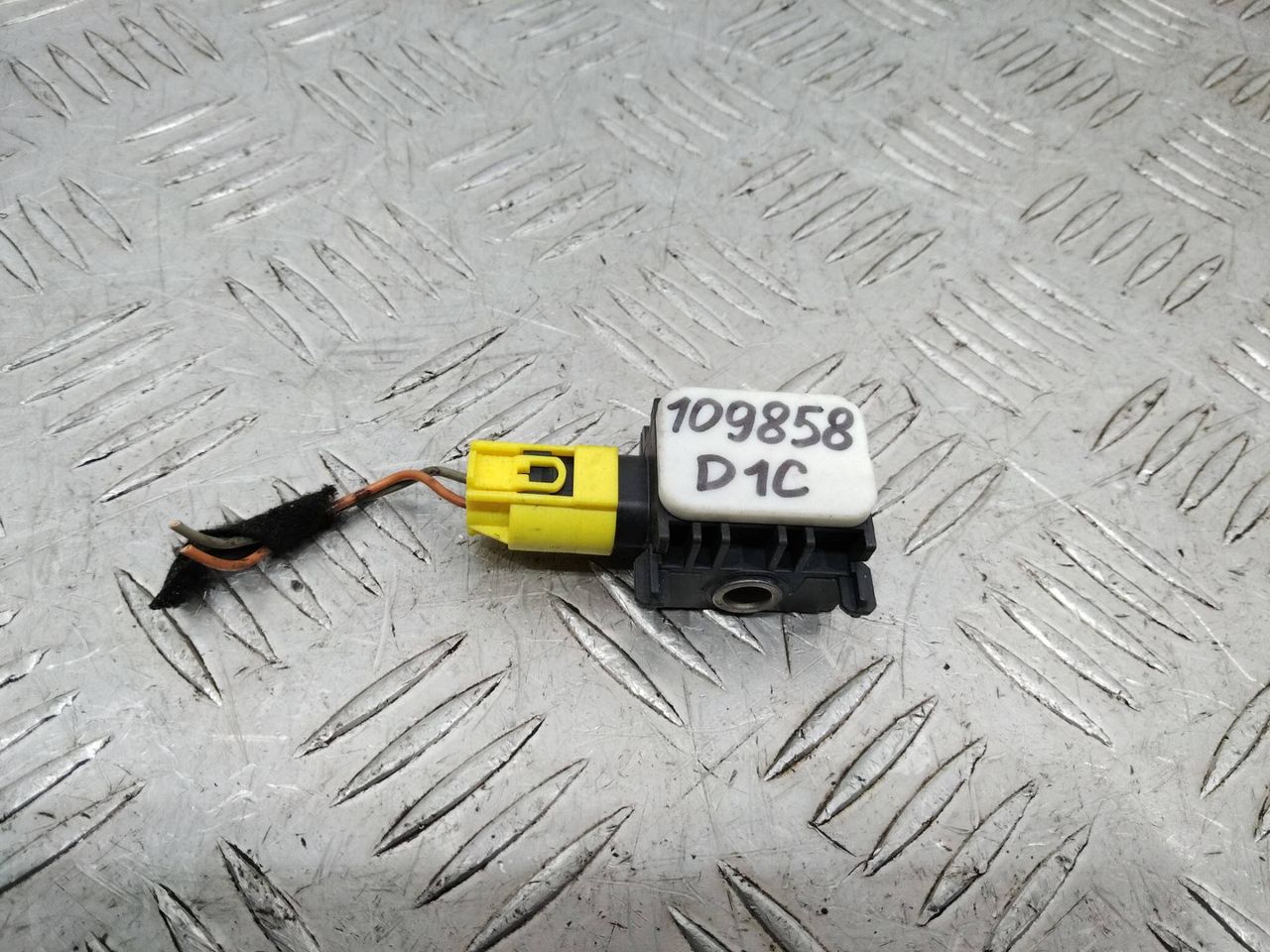 датчик удара Mercedes-Benz M-Класс W164 2007, 0038202826