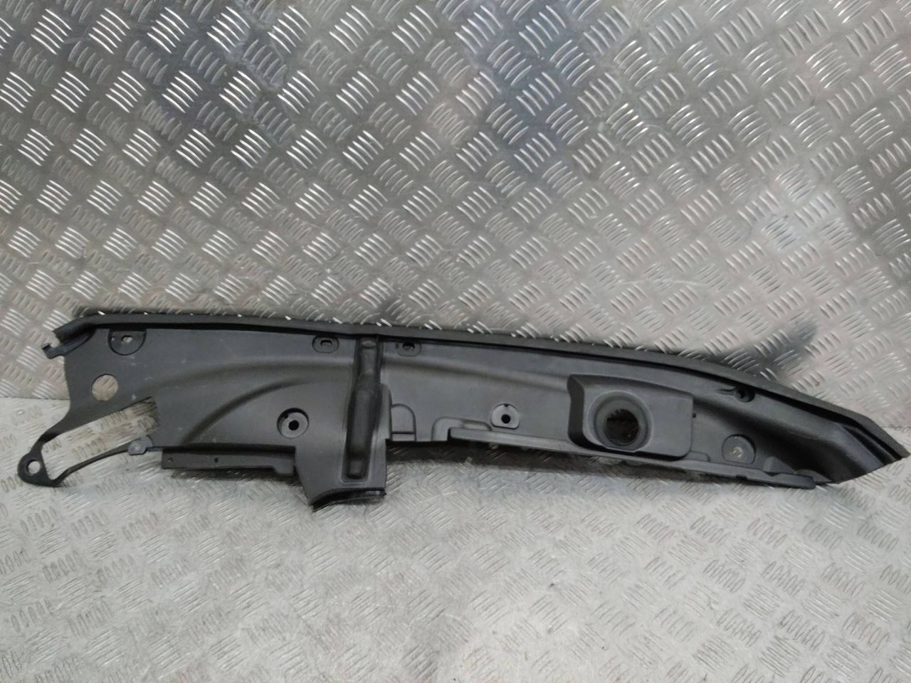 пластик BMW 7 серия G11/G12 2018, 7485061