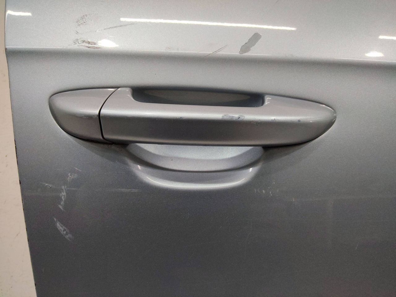 ручка наружная Volkswagen Passat B6 2007