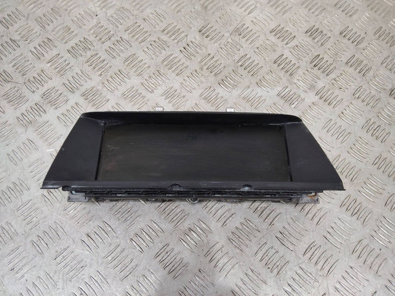 дисплей BMW 7 серия F01/F02 2011, 2321757