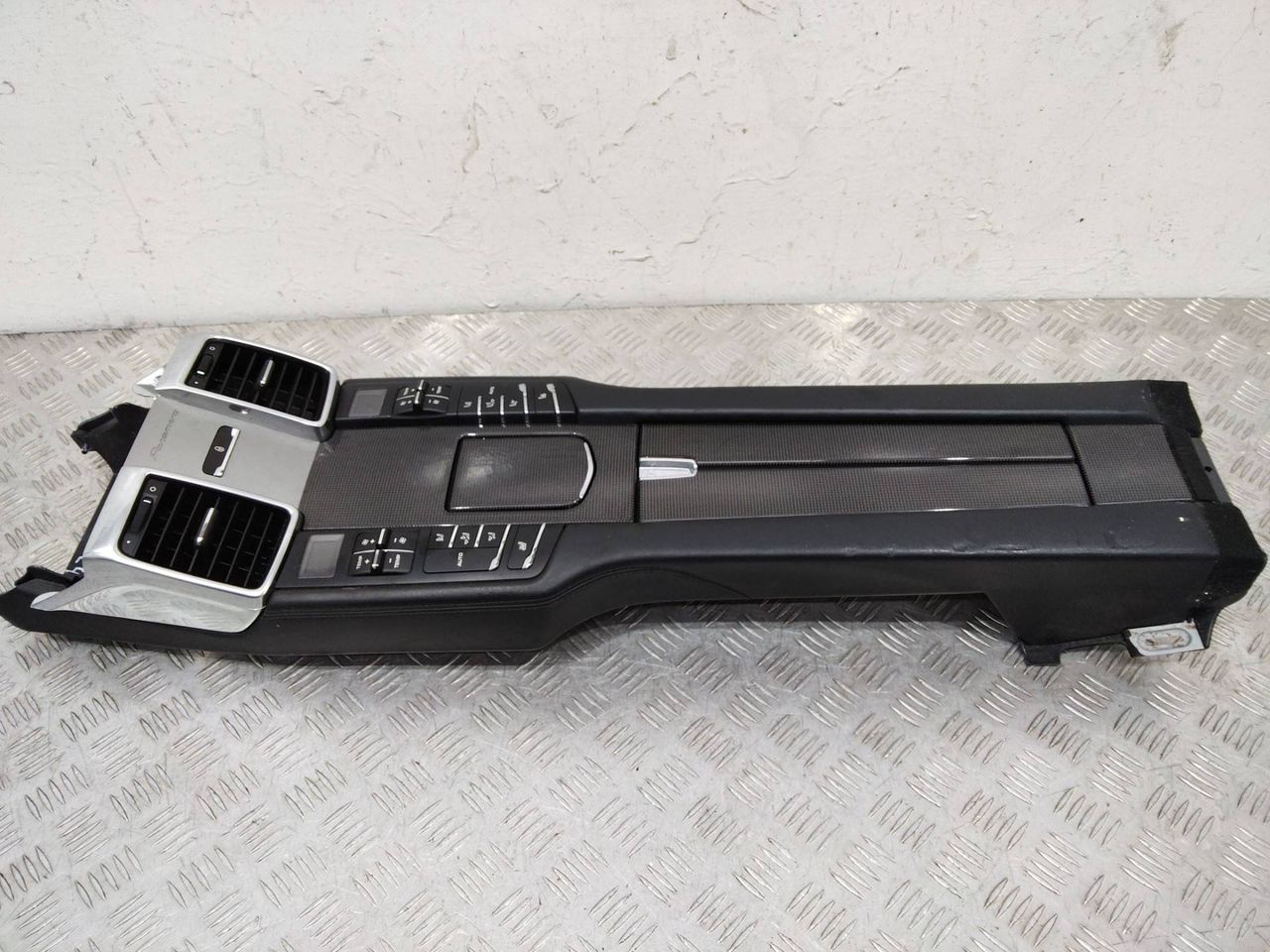 консоль салона Porsche Panamera 970 2011, 97053341300