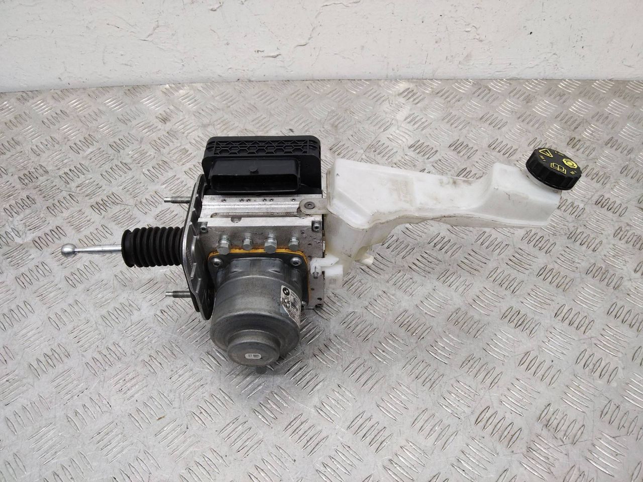блок ABS BMW 2 серия Active Tourer U06 2022, 5A75D97