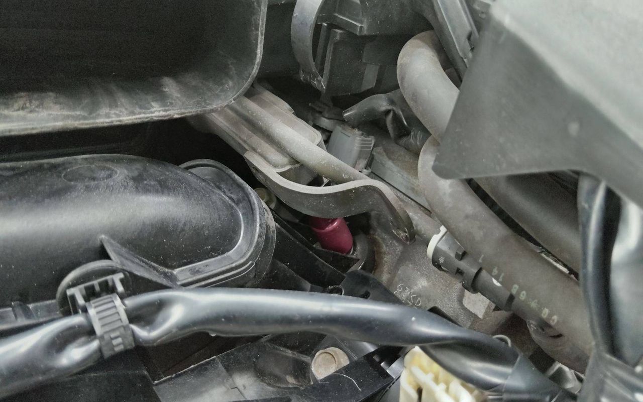 форсунка Mazda 3 BK [рестайлинг] 2006, 1.6 л., Z6, бензин, МКПП