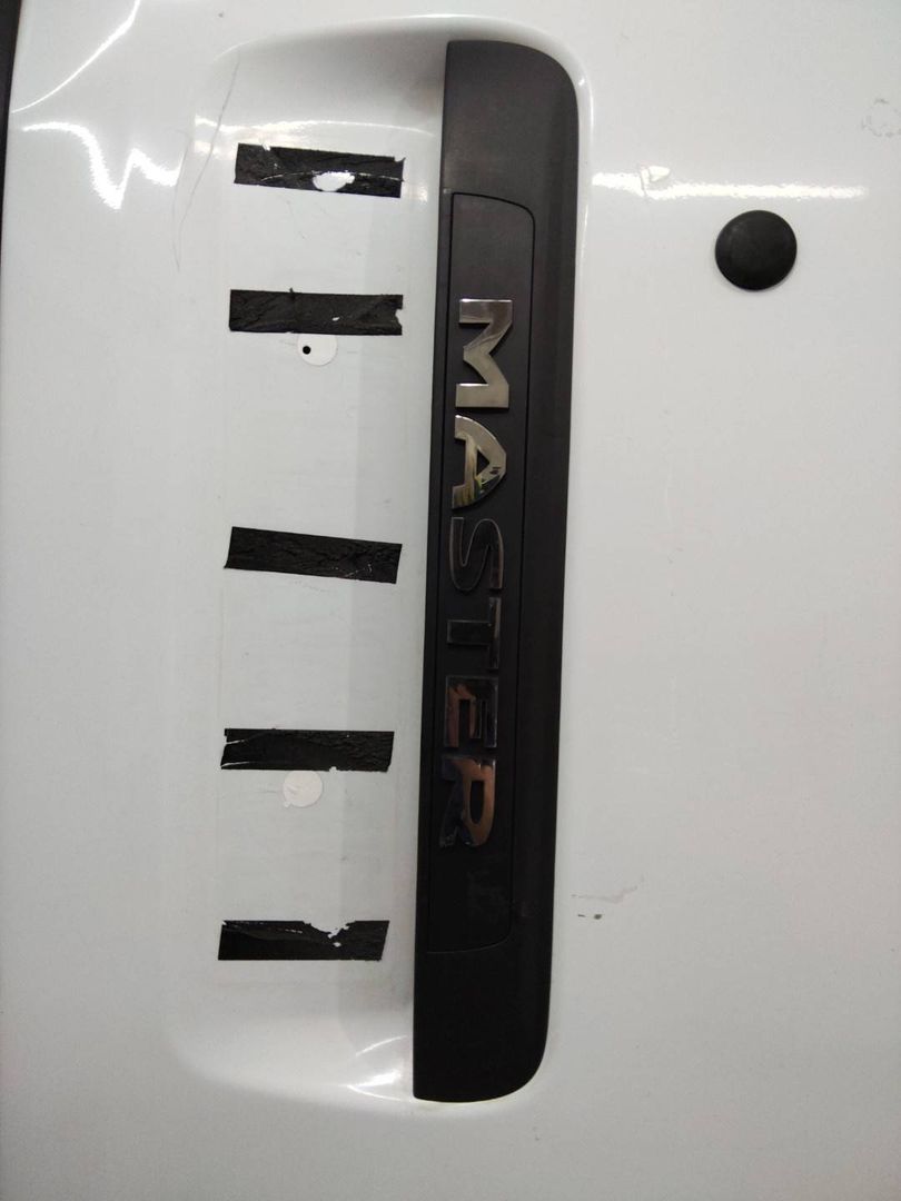 подсветка номера Renault Master 3 поколение 2013