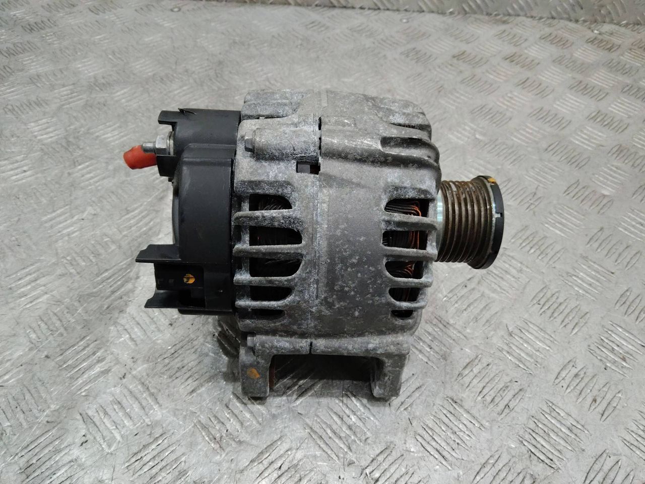 генератор Renault Megane 3 поколение [2-й рестайлинг] 2014, 1.2 л., бензин, 8200849752