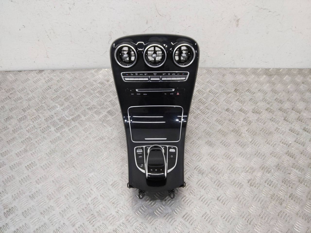 консоль салона Mercedes-Benz C-Класс W205/S205/C205 2016, A2056801005, A2056803905