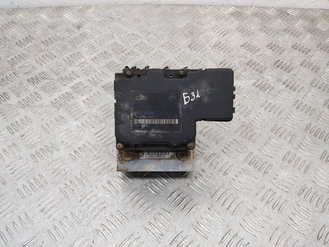 блок ABS Mercedes-Benz M-Класс W163 2001, 10021096861