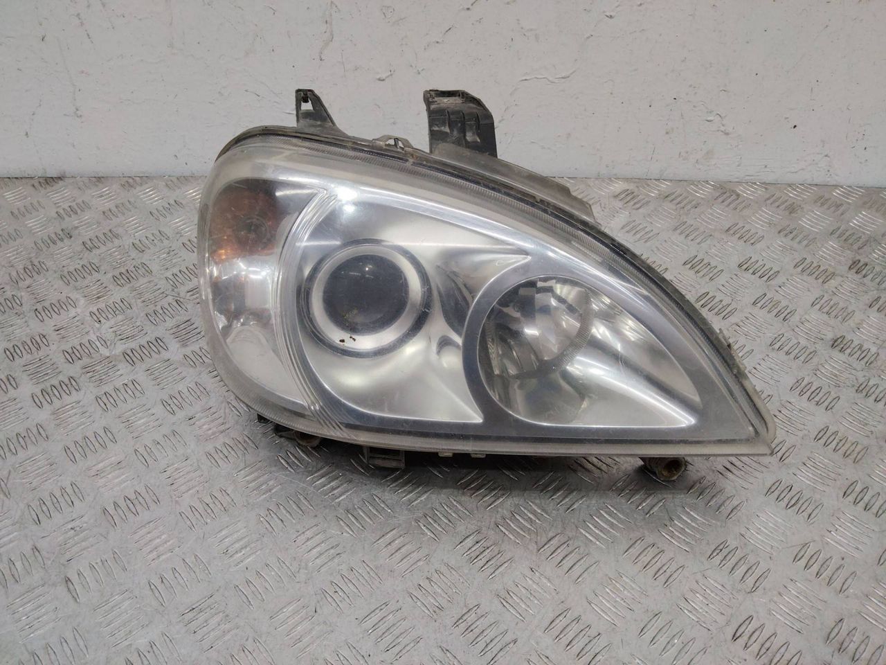 фара правая Mercedes-Benz M-Класс W163 2001, 1638200749, 22315600