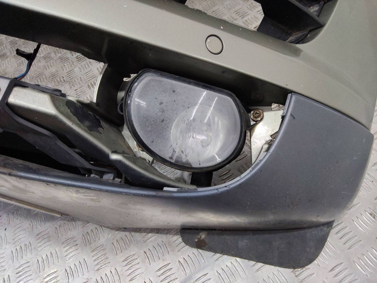 фара противотуманная левая Audi Q7 4L 2007, 24696700