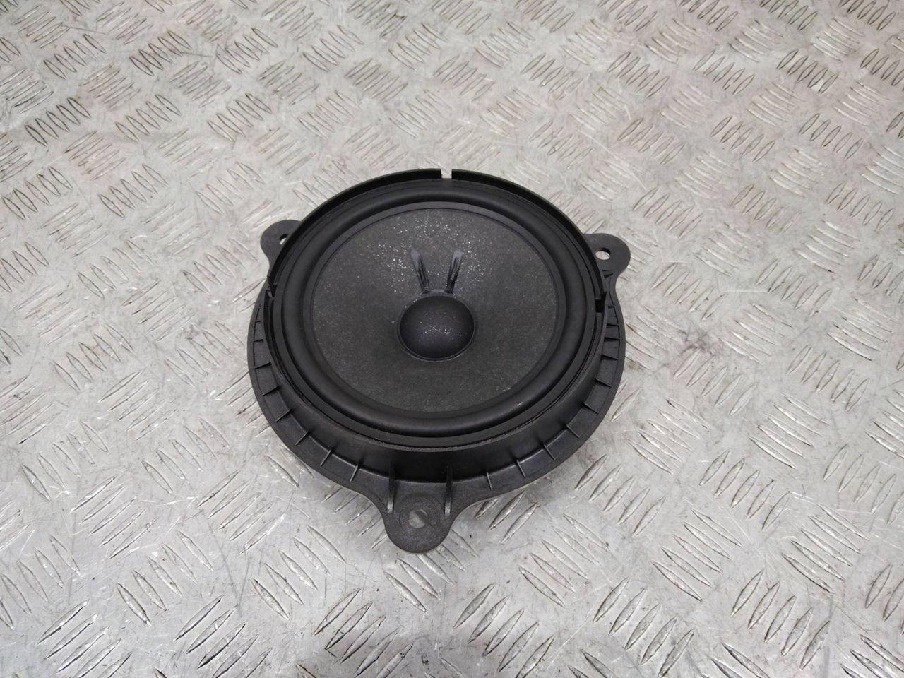 динамик Renault Megane 4 поколение 2019, 281569368R