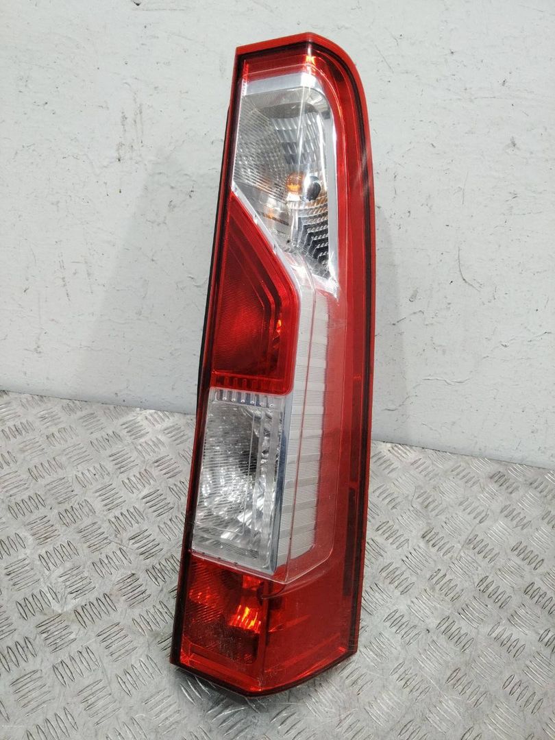 фонарь задний правый Renault Master 3 поколение 2014