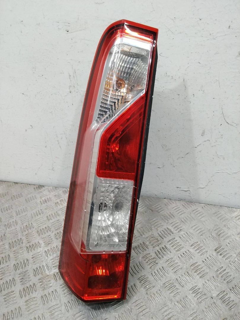 фонарь задний левый Renault Master 3 поколение 2014