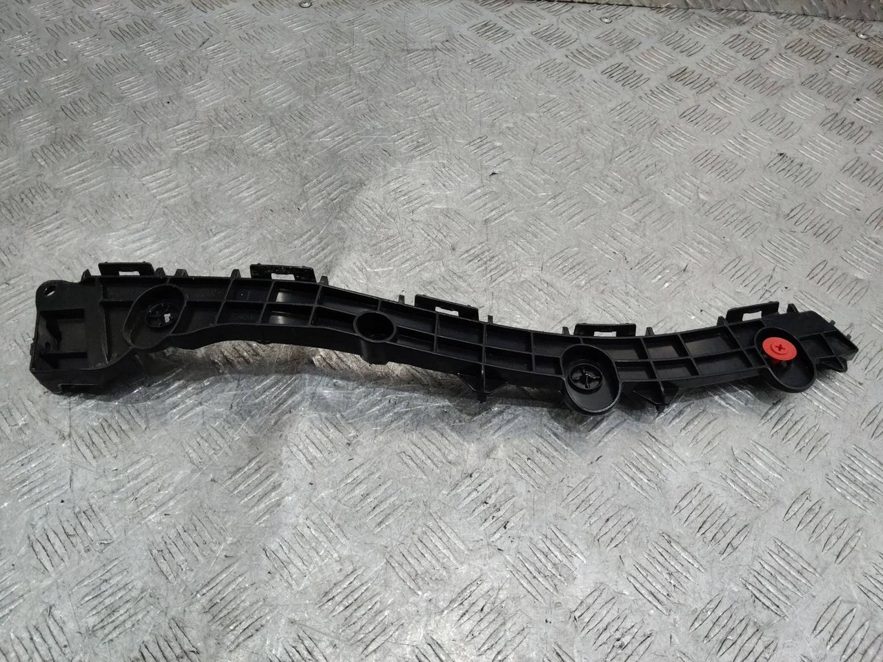 крепление бампера Lexus RX 4 поколение 2019, 3.5 л., бензин, 52576OE050, 525760E050