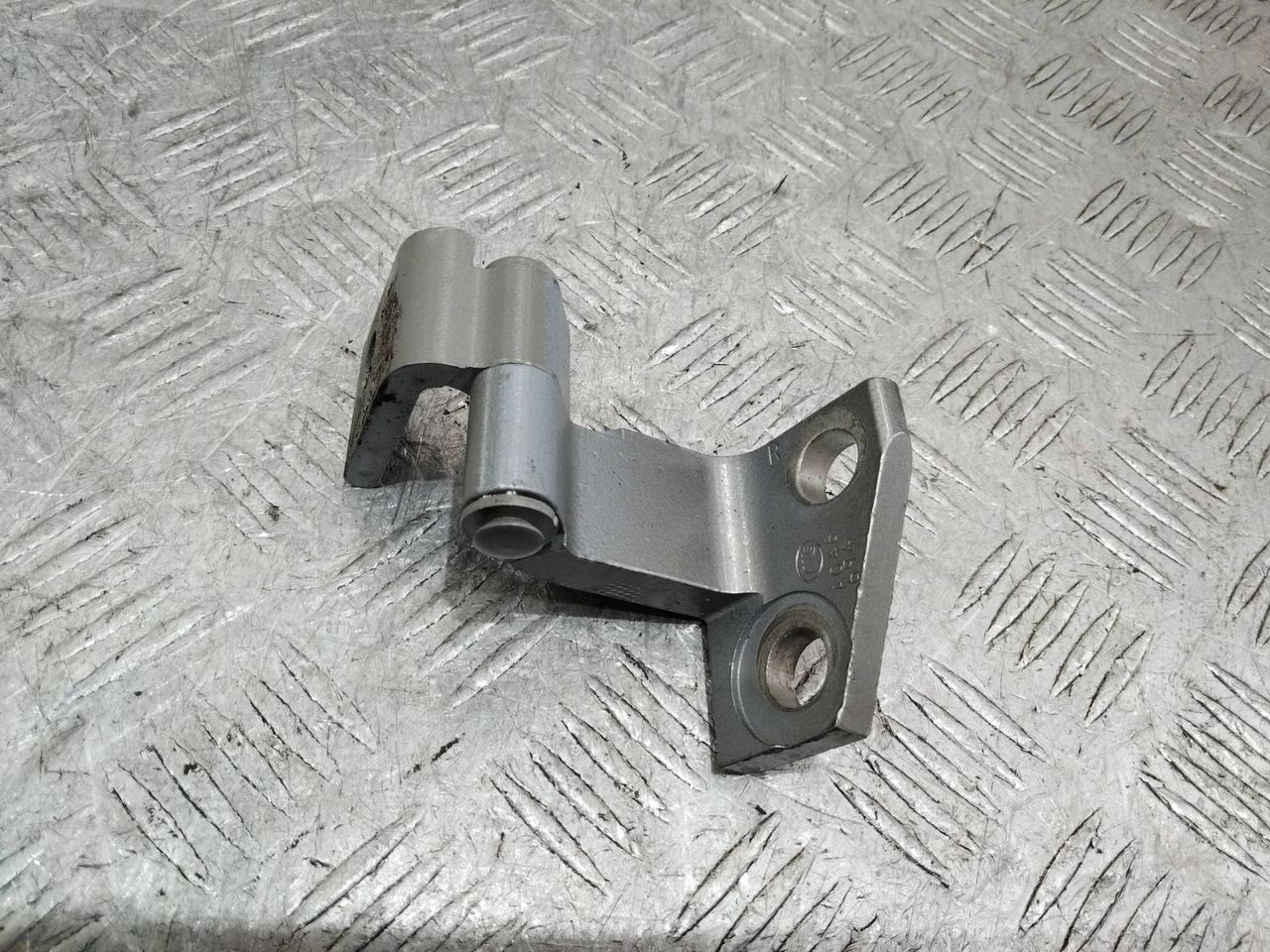 петля двери Lexus RX 4 поколение 2019, 3.5 л., бензин, A046694