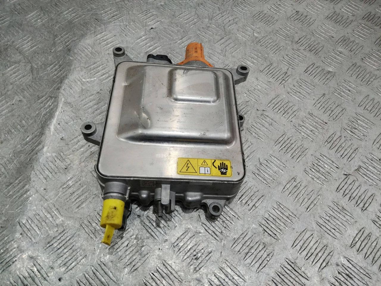подогреватель охлаждающей жидкости BMW XM G09 2023, 5A8DA09