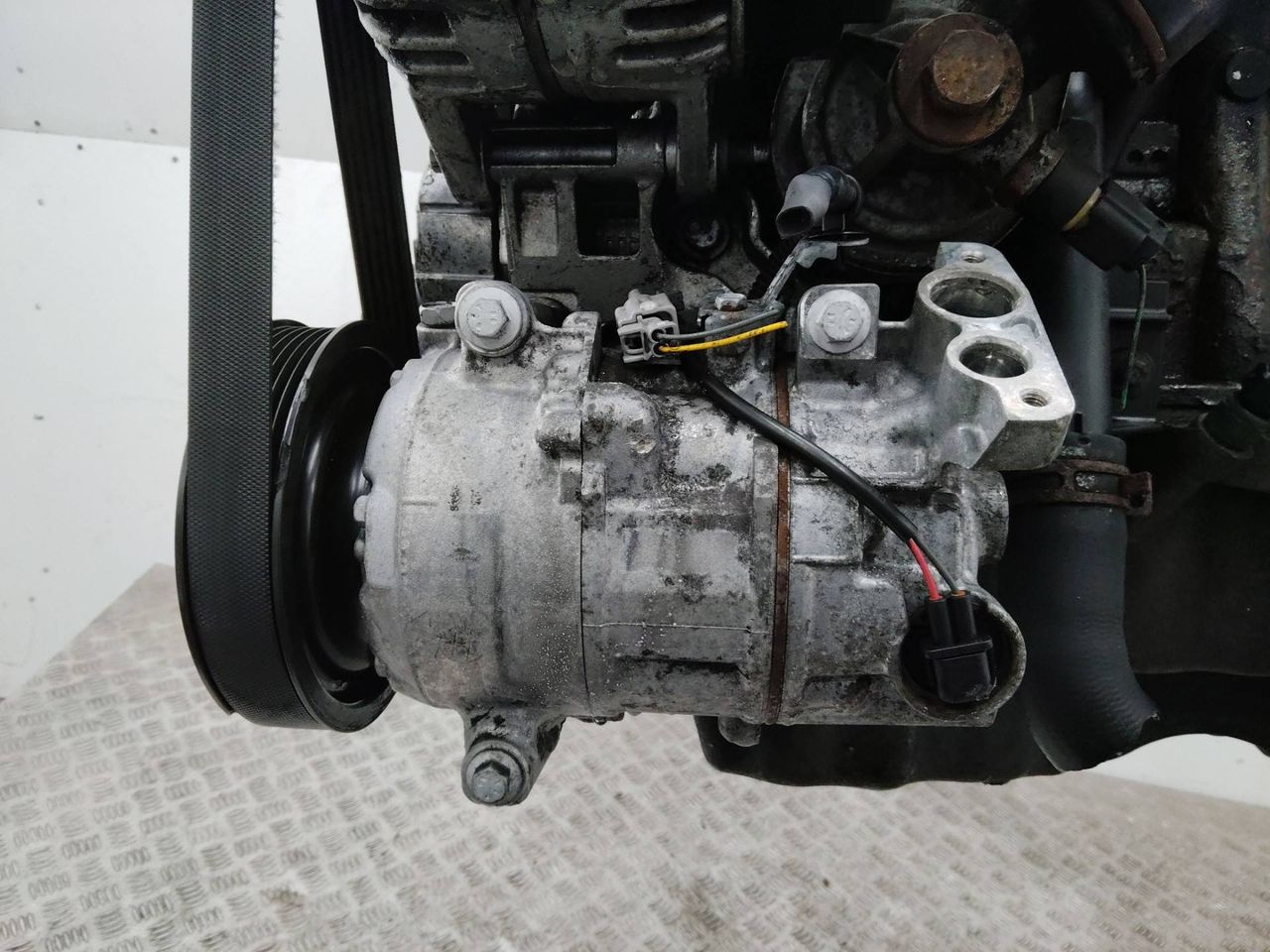 компрессор кондиционера Renault Megane 3 поколение 2010, 1.5 л., K9K J 836, дизель, МКПП