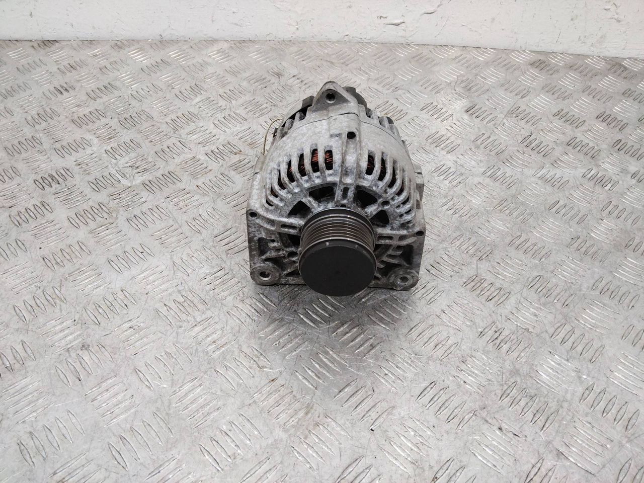 генератор Renault Megane 2 поколение 2005, 8EL011710741
