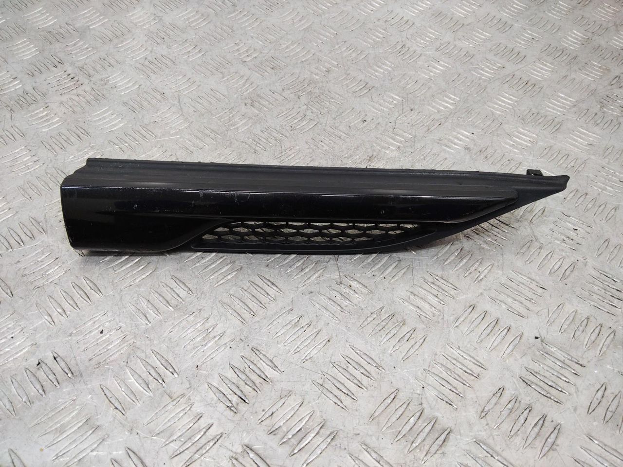 молдинг крыла Land Rover Range Rover Evoque L538 2013, BJ32280B10