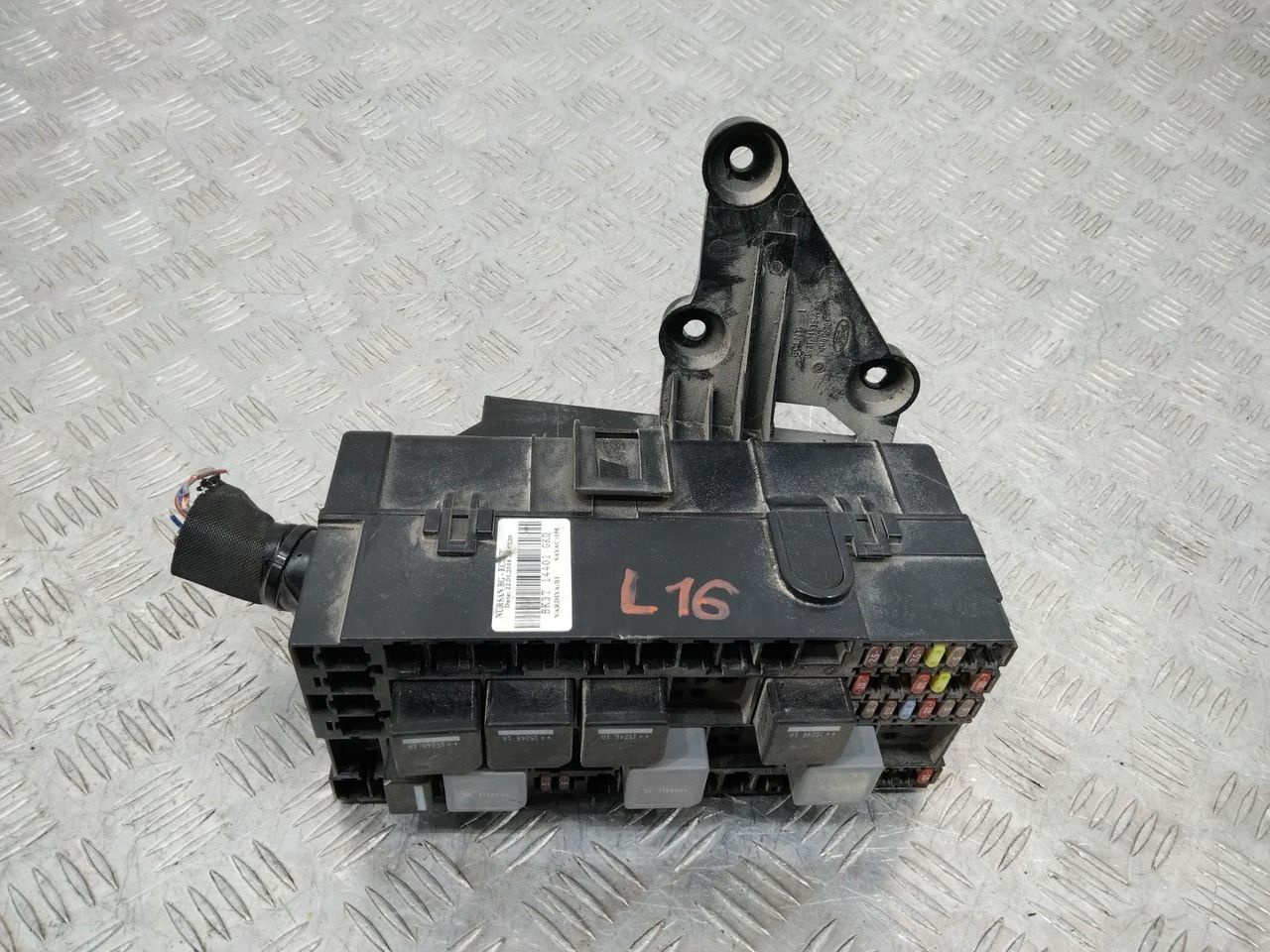 блок предохранителей Ford Transit 8 поколение 2015, BK3T14401GKD, BK3T14401