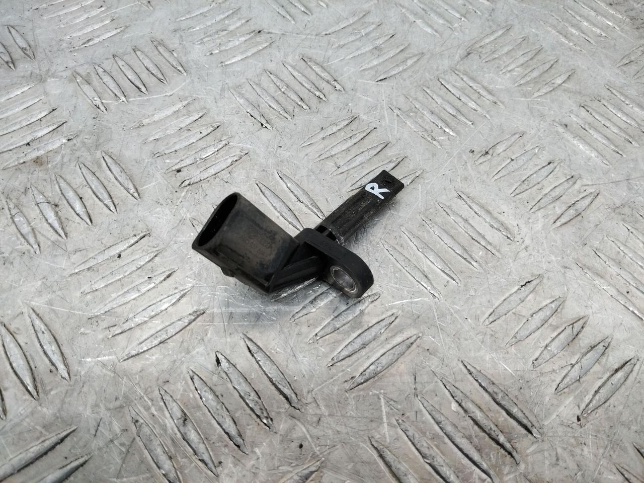 датчик ABS Audi A4 B8/8K 2009, 4E0927804