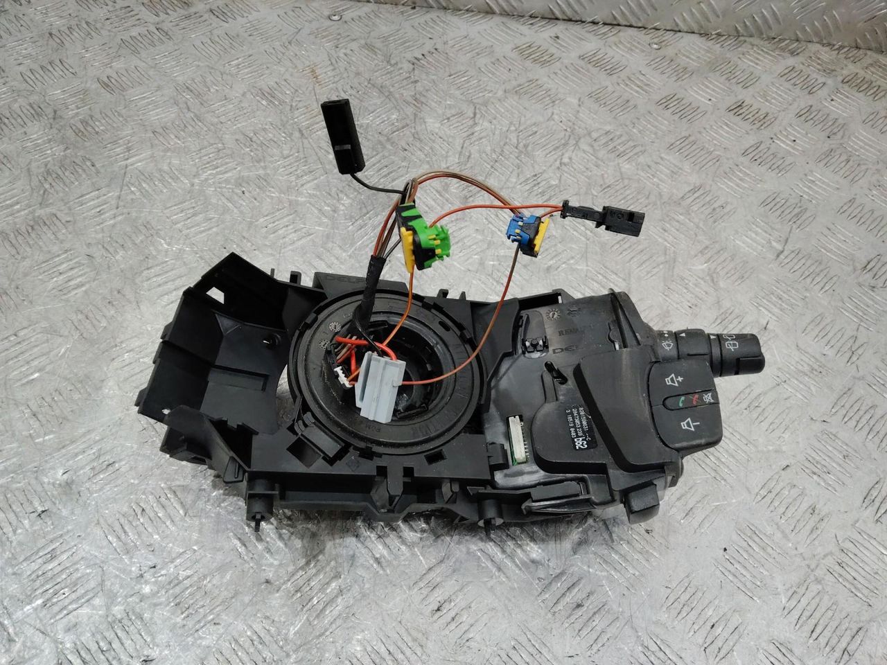 переключатель подрулевой (стрекоза) Renault Kangoo 2 поколение 2010, 8200906800