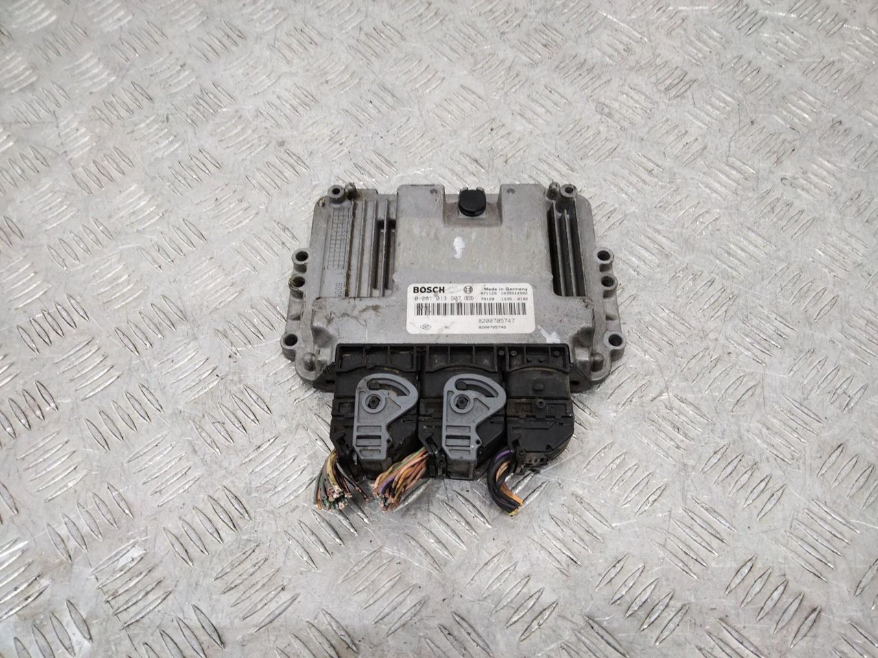 блок управления двигателем Renault Megane 2 поколение [рестайлинг] 2007, 1.9 л., дизель, 8200705747