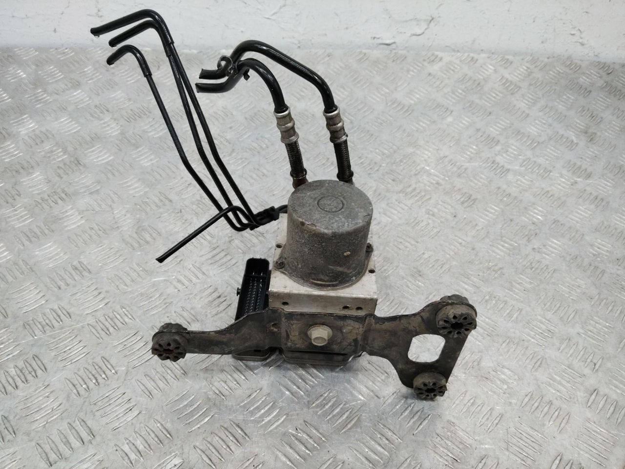 блок ABS Land Rover Range Rover 4 поколение 2017, HPLA14F447AE, HPLA14F447AF
