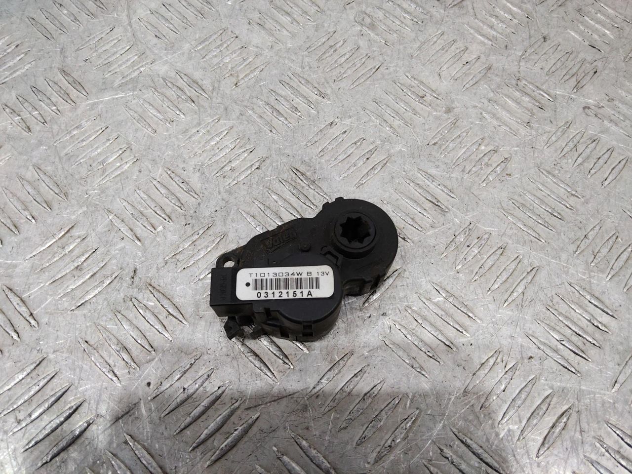 моторчик заслонки печки Renault Megane 4 поколение 2016, T1013034W