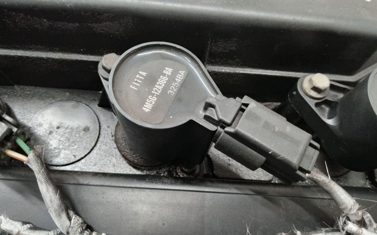 катушка зажигания Ford C-Max 1 поколение 2003, 1.8 л., CSDA, бензин, 4M5G12A366BA