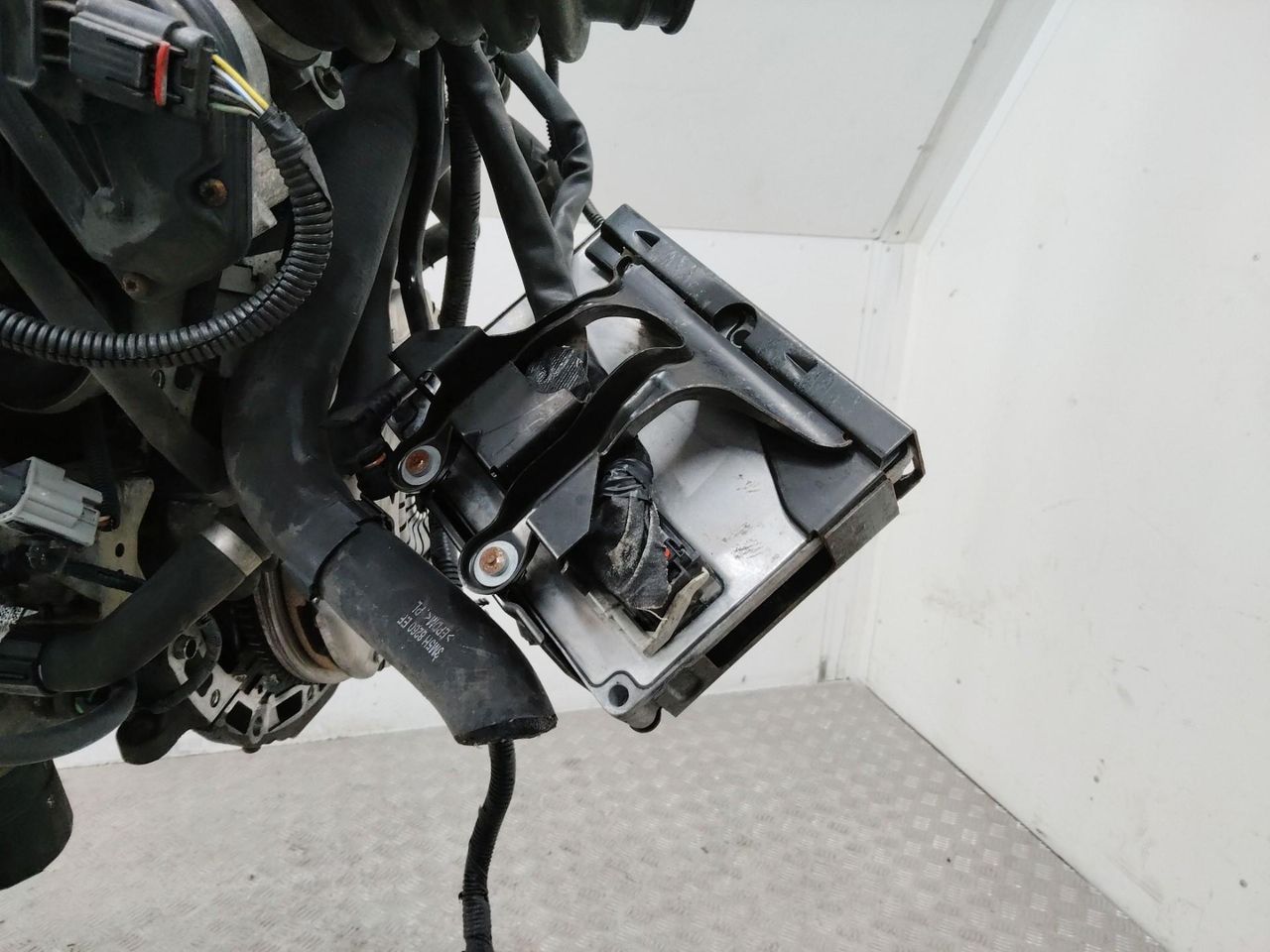 блок управления двигателем (в двигателе) Ford C-Max 1 поколение 2003, 1.8 л., CSDA, бензин, 3M5112A692BB
