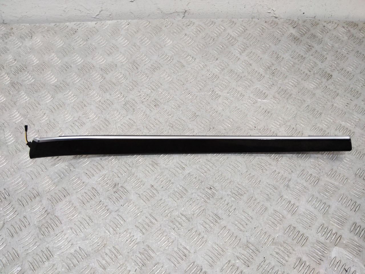 накладка двери (крышки) багажника Mercedes-Benz S-Класс W222/C217/A217 2014, A2227202322
