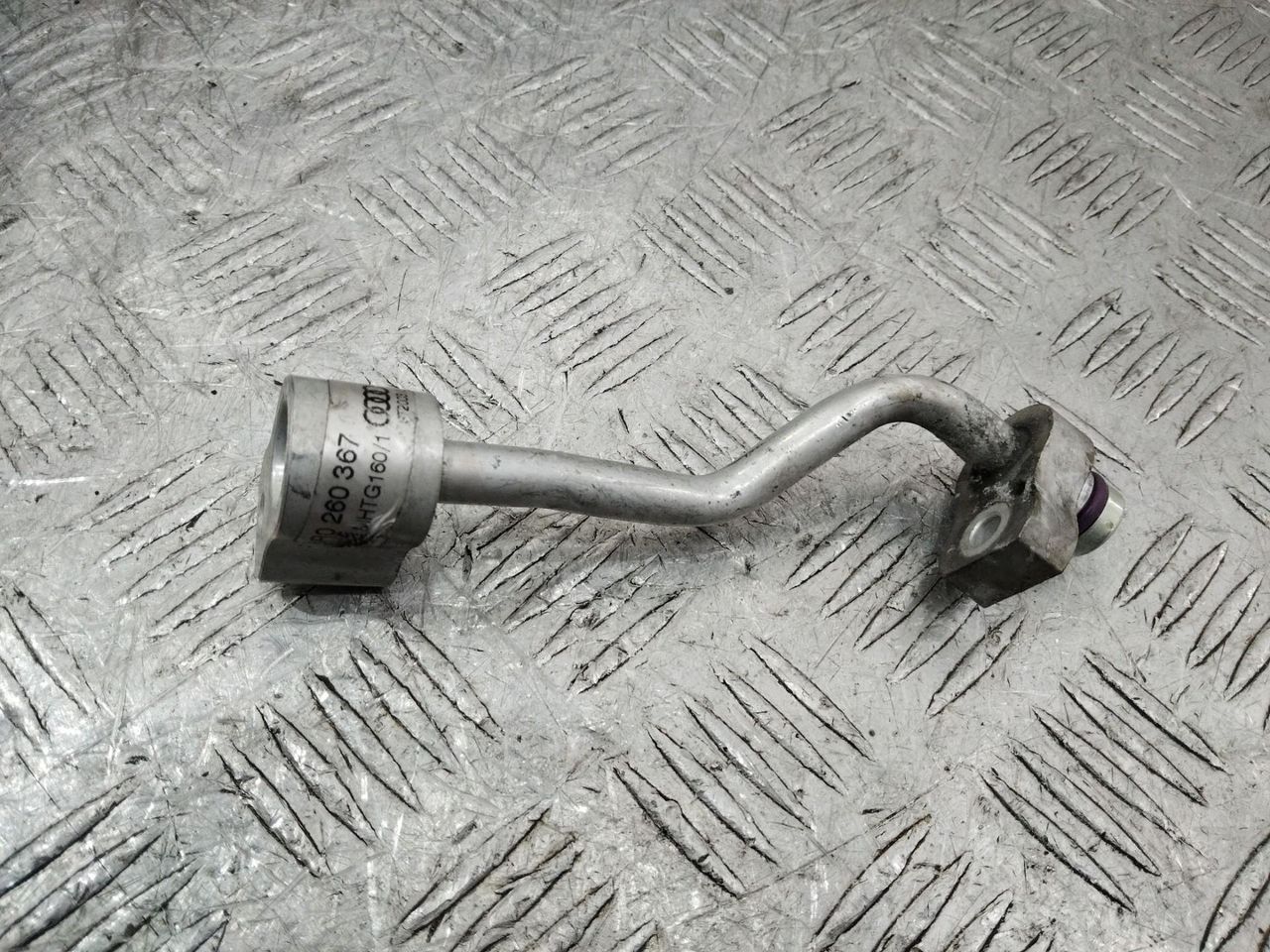 трубка кондиционера Audi Q5 8R 2011, 2.0 л., дизель, 8R0260367