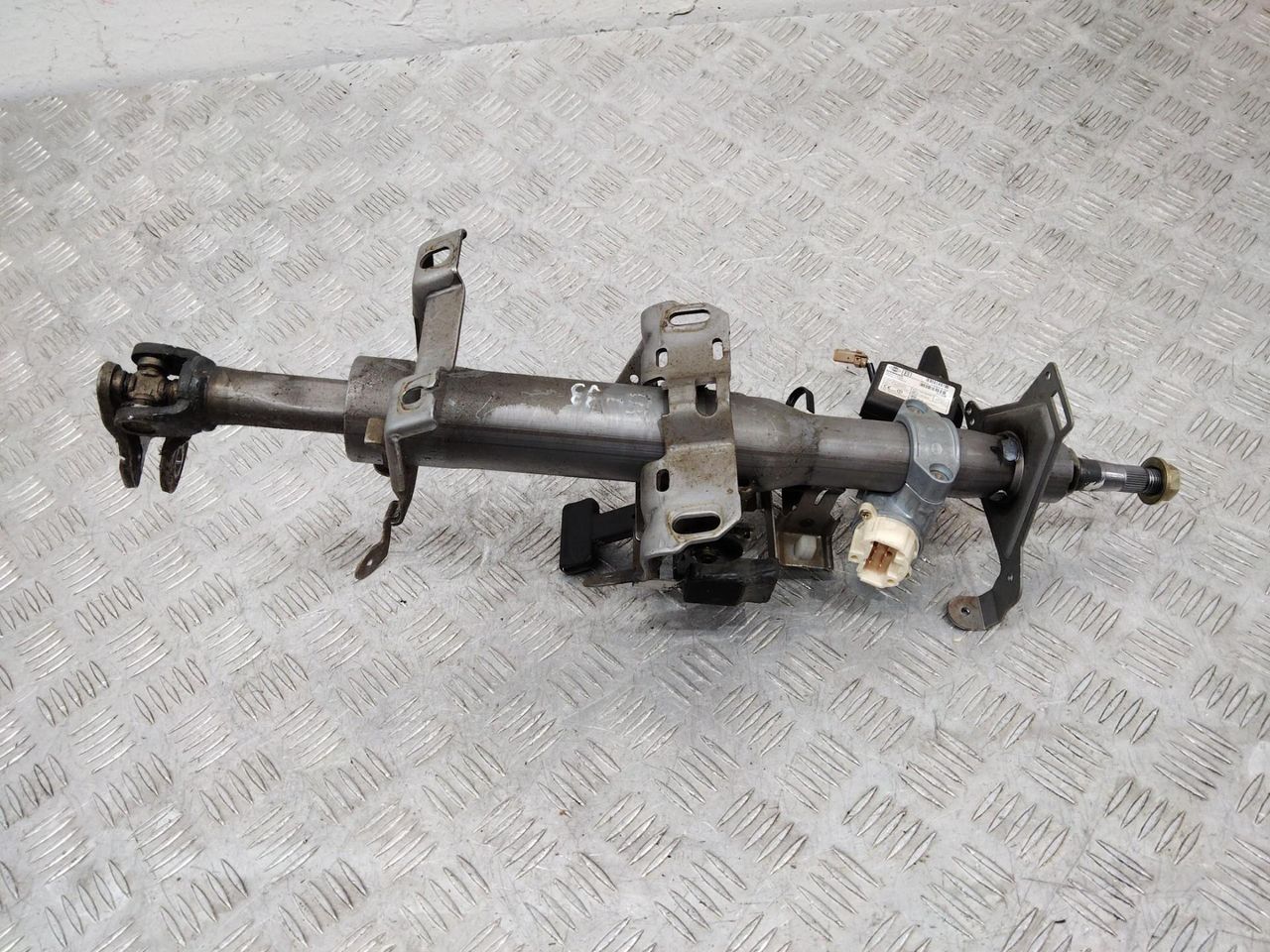 рулевая колонка Nissan X-Trail T30 2002