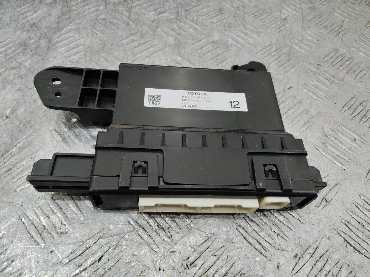 блок управления (другие) Toyota C-HR 1 поколение AX10 2018, 88650F4030, MB2774002243