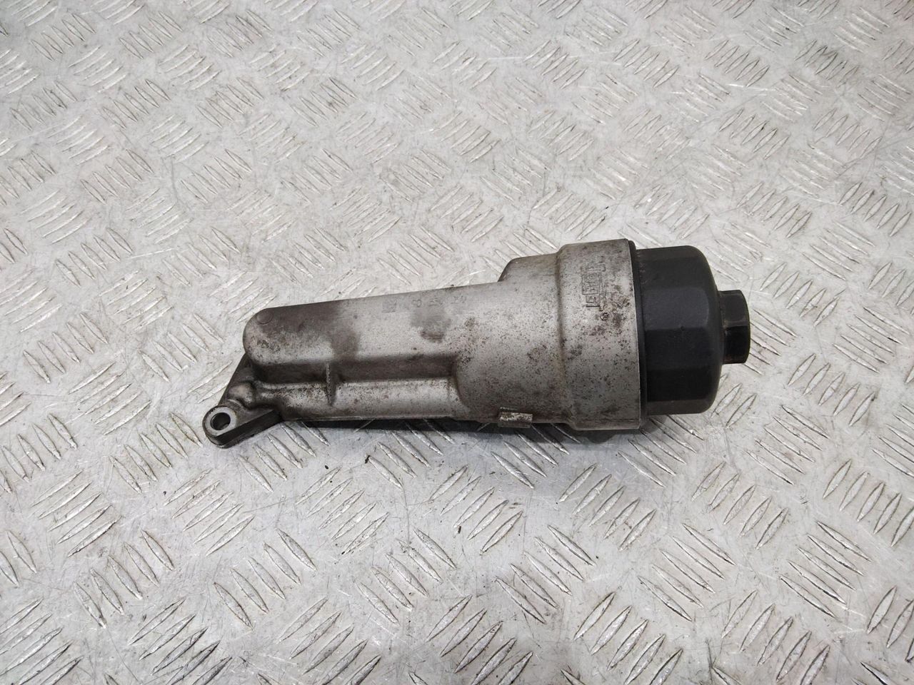 корпус масляного фильтра Opel Corsa D 2007, 1.4 л., Z 14 XEP, бензин, МКПП, 90530259