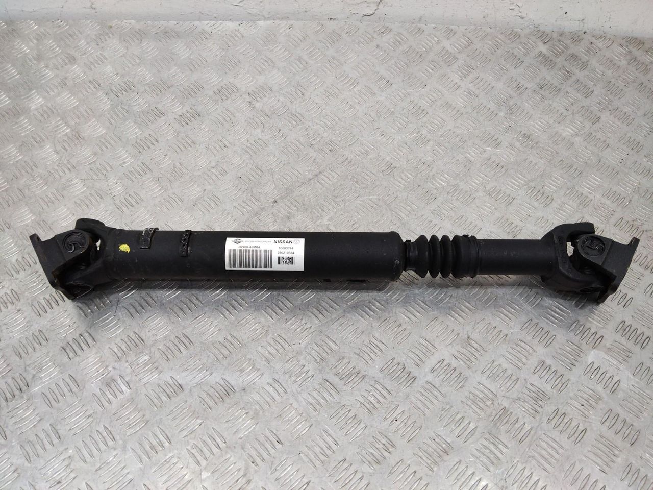 карданный вал Nissan Navara D23 2021, 372004JM0A
