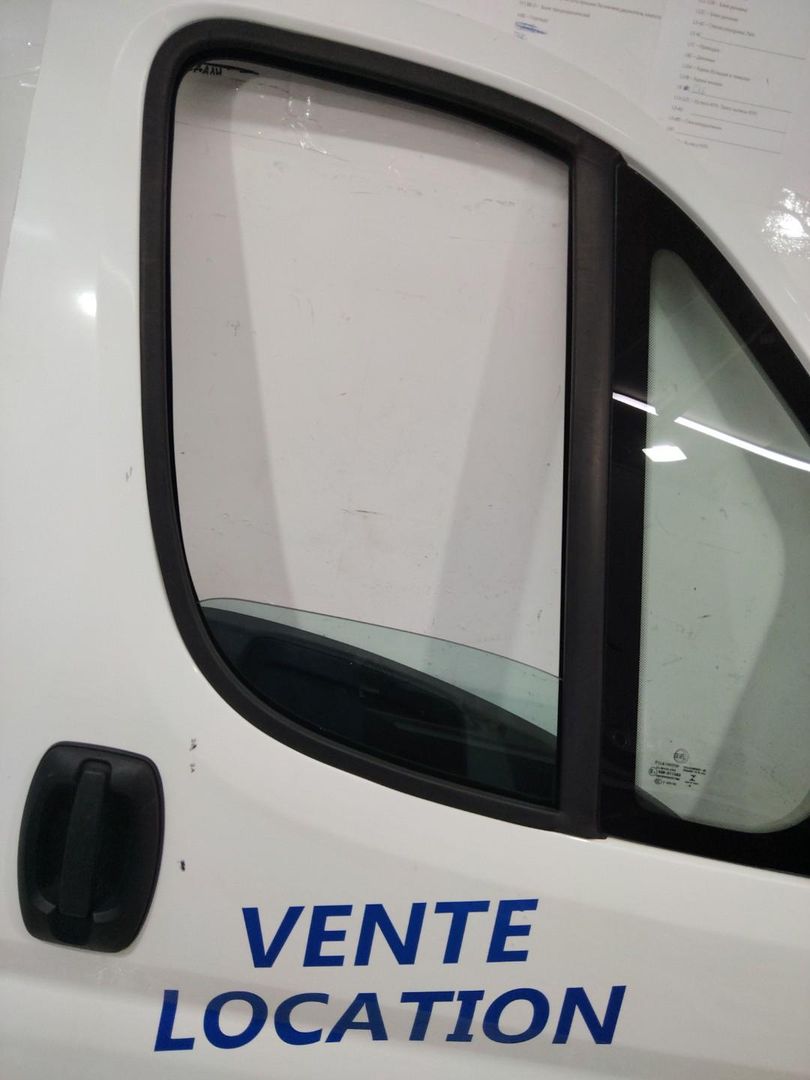 стекло двери передней правой Fiat Ducato 3 поколение [рестайлинг] 2019