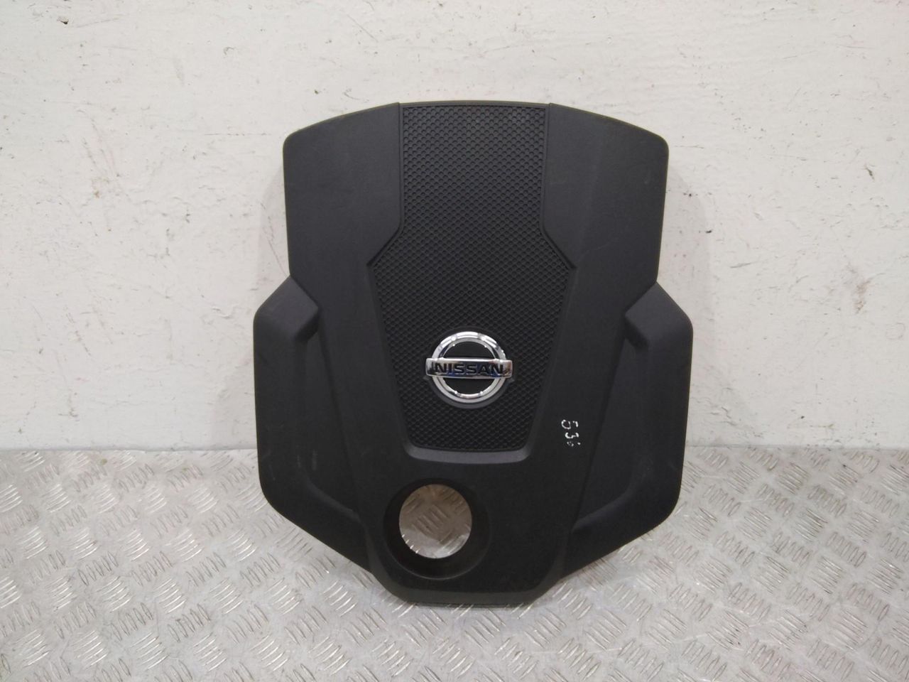 декоративная крышка двигателя Nissan Navara D23 2021, 2.3 л., дизель, 140415JU0A