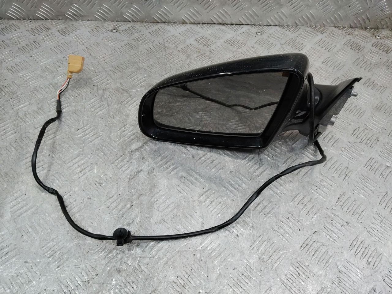 зеркало наружное левое Audi A4 B6 2006, E1010681