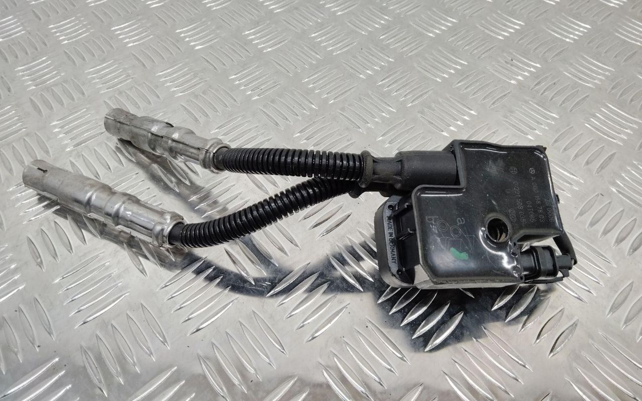 катушка зажигания Mercedes-Benz E-Класс W211/S211 2003, 2.6 л., бензин, A0001587803