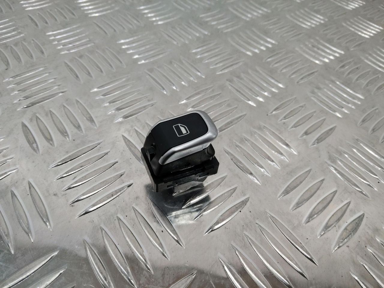 кнопка стеклоподъемника двери Audi RS 7 4G 2013, 4H0959855