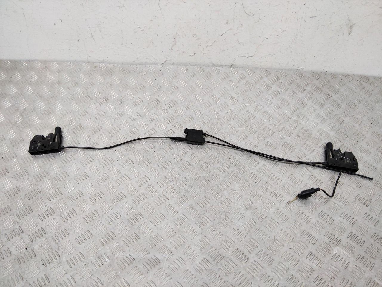 замок капота Audi A6 4G/C7 2012, 4G0823509C