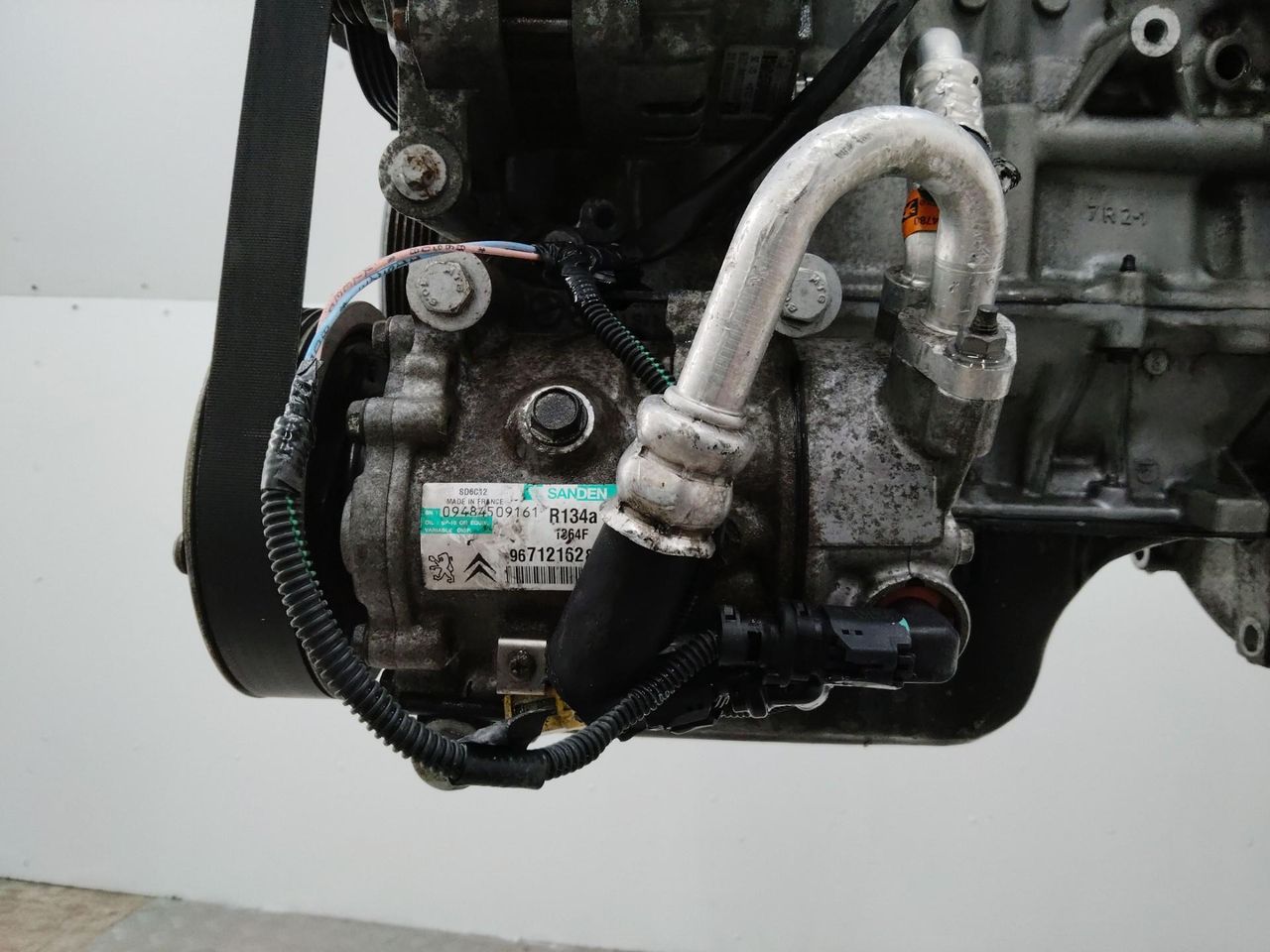 компрессор кондиционера Peugeot 207 1 поколение [рестайлинг] 2011, 1.4 л., бензин, 9671216280