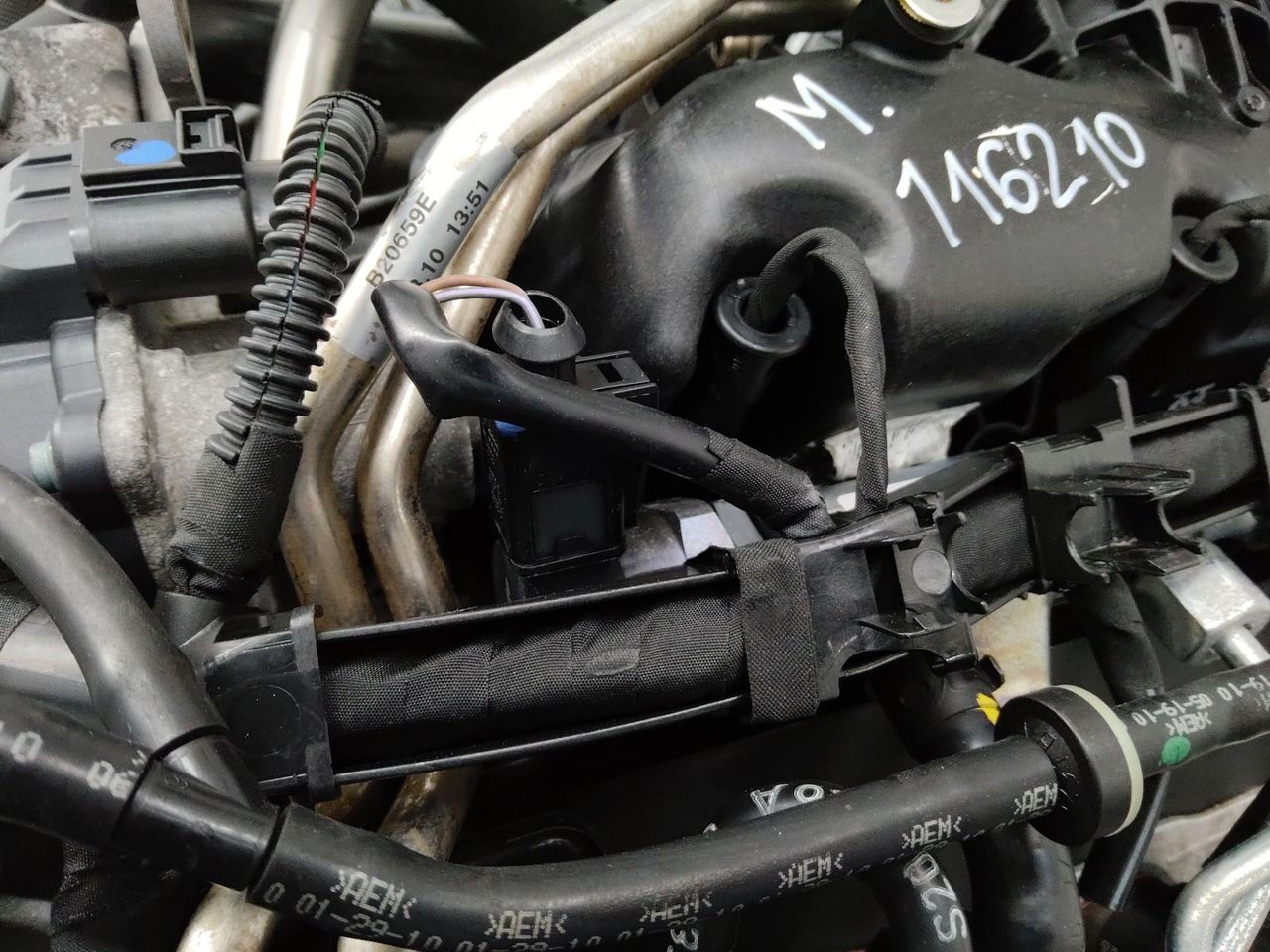 pегулятор давления топлива Audi A6 4F/C6 [рестайлинг] 2010, 2.0 л., дизель, 057130764H